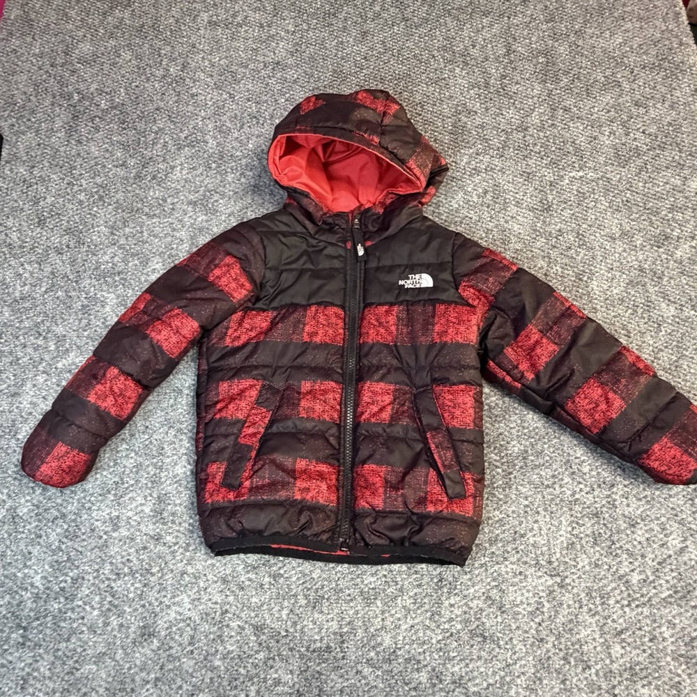 5T North Face puffer jacket Reversible